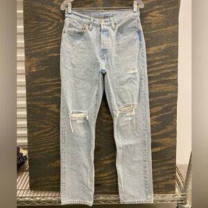 Levi’s 501 Women’s W27 L30 Light Wash Distressed Jeans Button Fly Water<Less